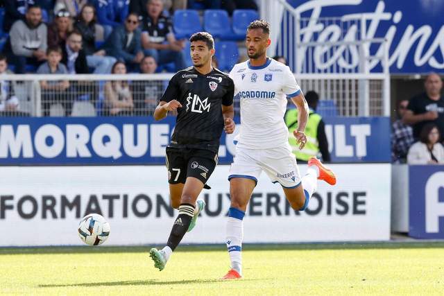 塔图姆31+8利拉德32分 凯尔特人险胜雄鹿7连胜