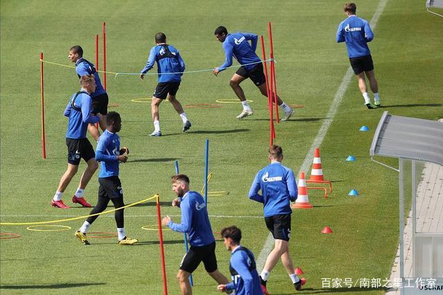 火箭力克快船3连胜 塔图姆36+10绿军大胜篮网